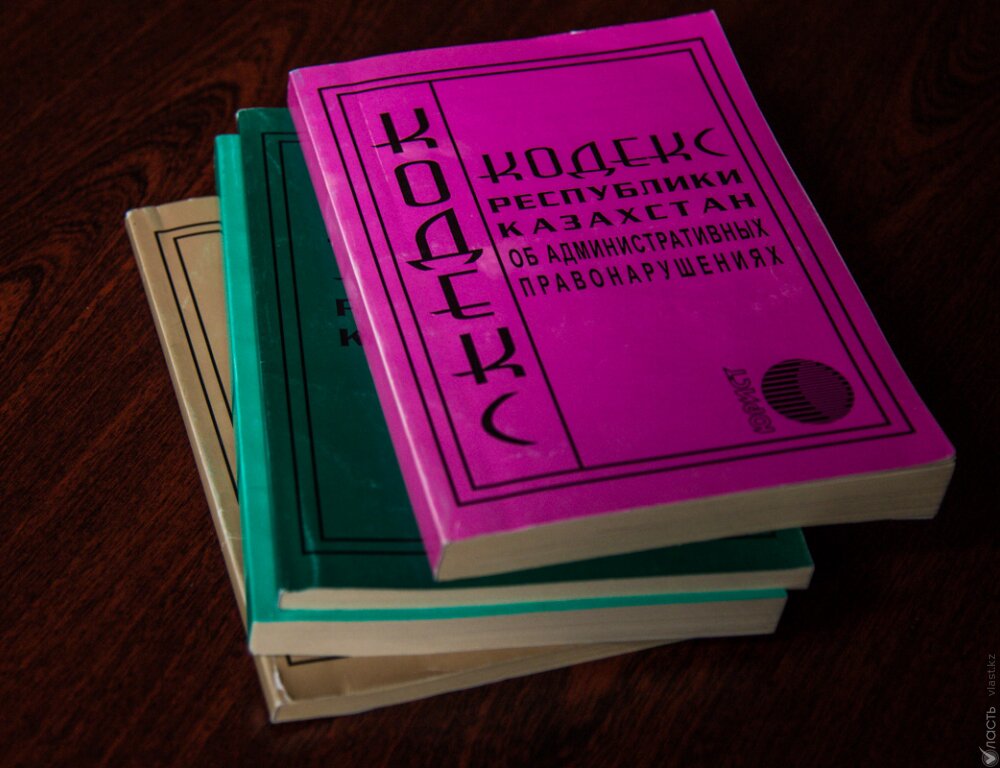 Парламент принял законы, закрепляющие адмответственность за распространение ложной информации в интернете